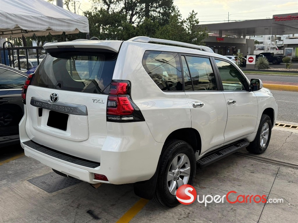 2020 Toyota Land Cruiser Prado TXL — foto 4 / 11