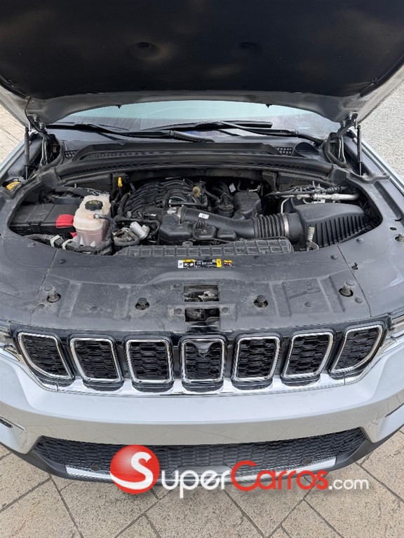 2023 Jeep Grand Cherokee Limited 4x4 — foto 10 / 11