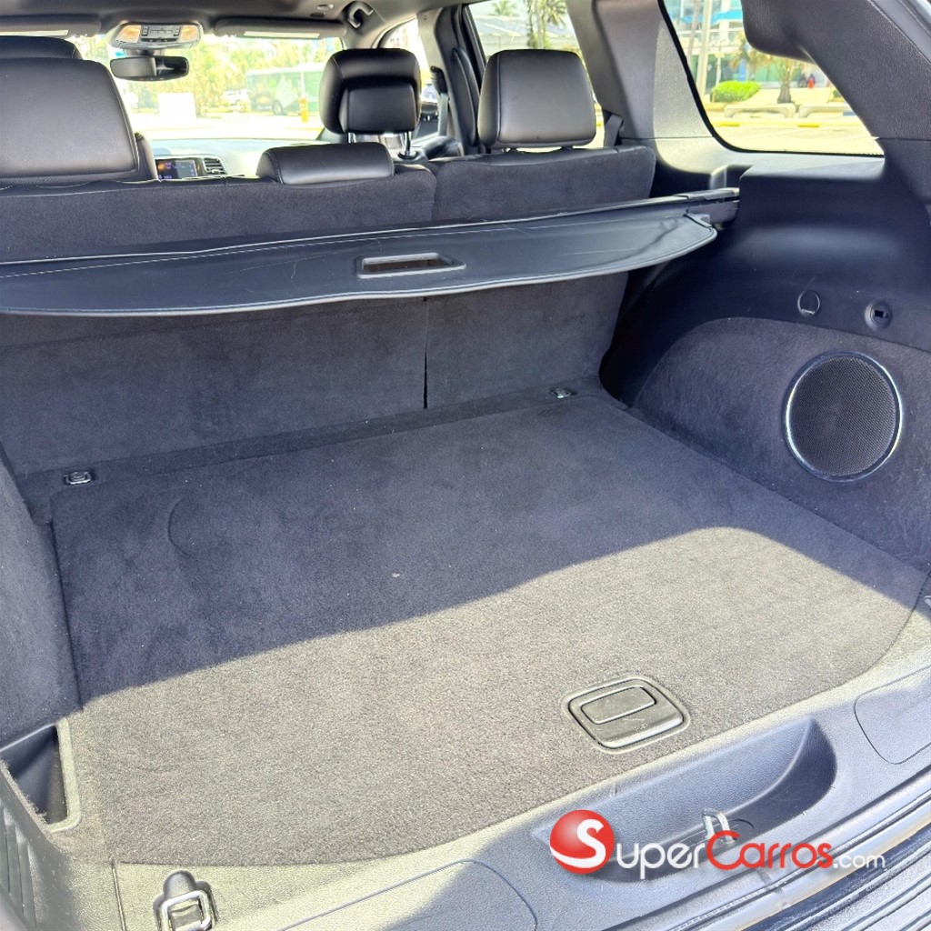 2020 Jeep Grand Cherokee Limited — foto 7 / 12