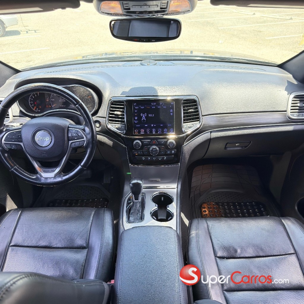 2020 Jeep Grand Cherokee Limited — foto 9 / 12