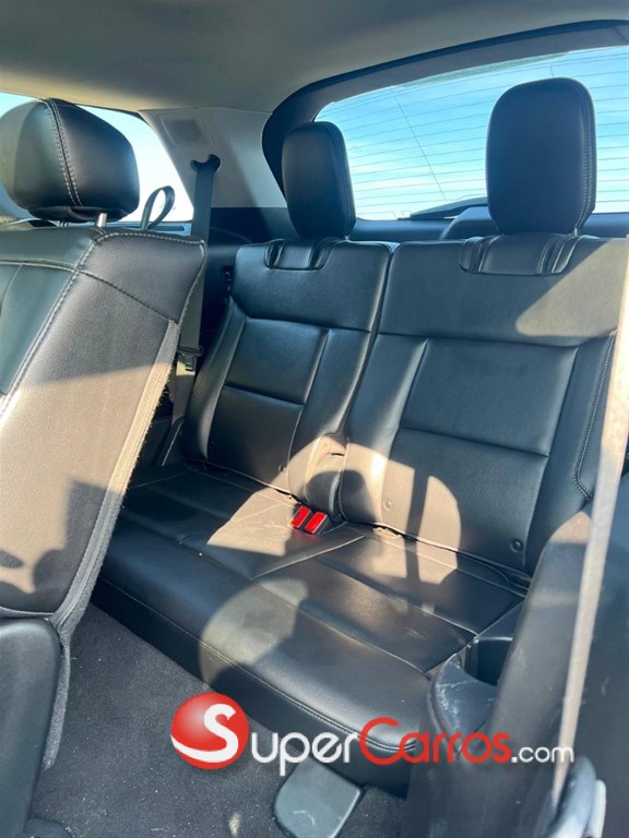 2021 Ford Explorer Limited Hybrid — foto 7 / 12