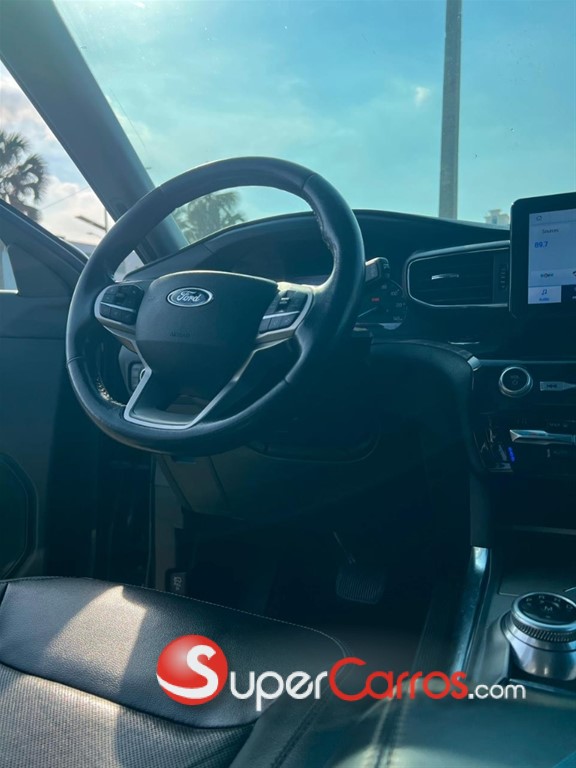 2021 Ford Explorer Limited Hybrid — foto 9 / 12