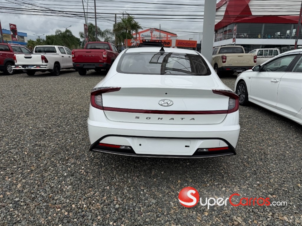 2020 Hyundai Sonata DN8 — foto 5 / 9
