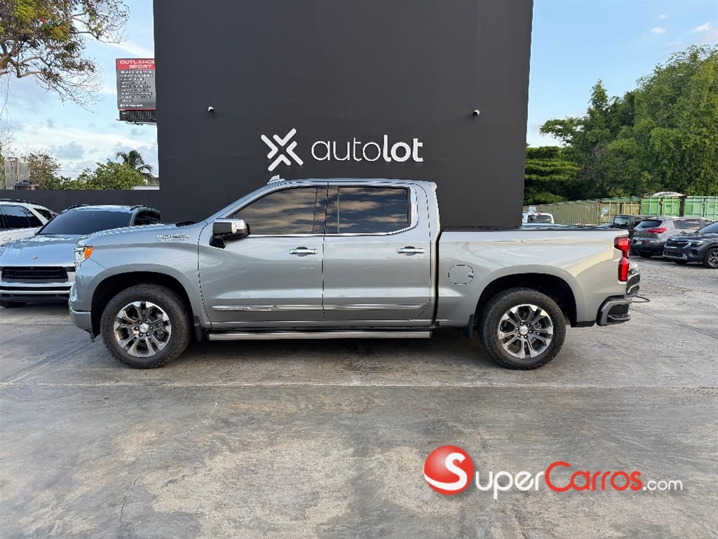 2023 Chevrolet Silverado High Country — foto 4 / 12