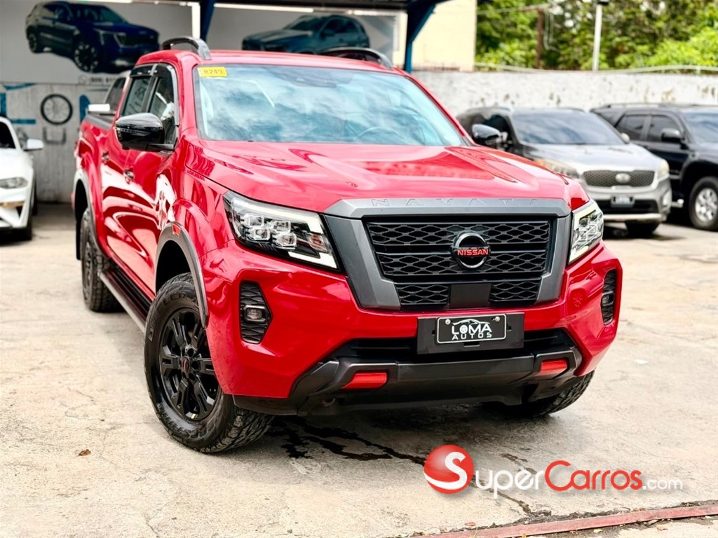 2021 Nissan Navara PRO X4 — foto 2 / 7