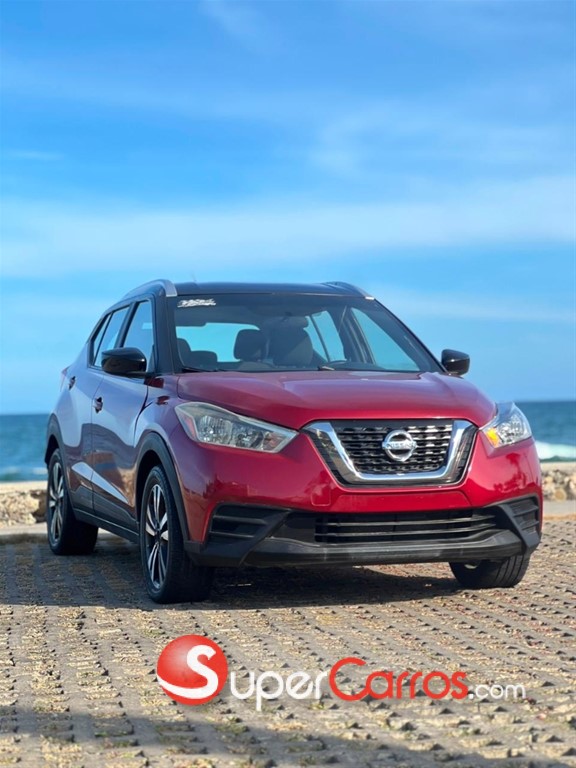 2019 Nissan Kicks SV — foto 2 / 7