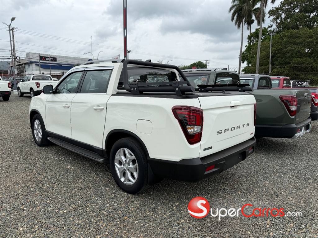 2021 SsangYong Rexton Sport — foto 2 / 9