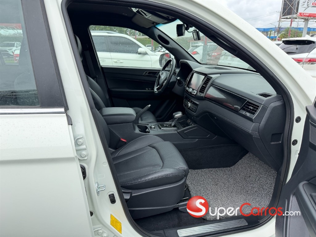 2021 SsangYong Rexton Sport — foto 8 / 9