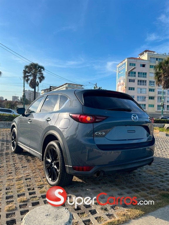 2021 Mazda CX-5 Carbon Edition — foto 3 / 12