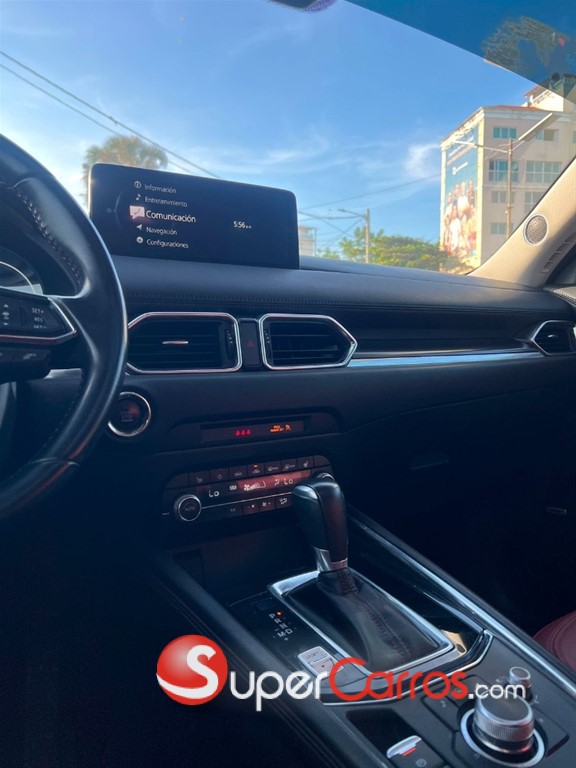 2021 Mazda CX-5 Carbon Edition — foto 6 / 12