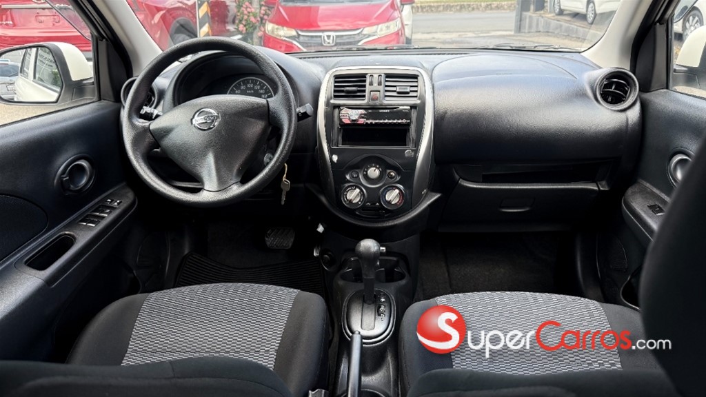 2021 Nissan March — foto 7 / 12