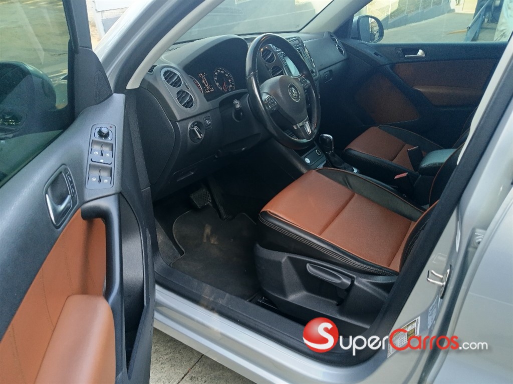 2017 Volkswagen Tiguan TSI — foto 5 / 12