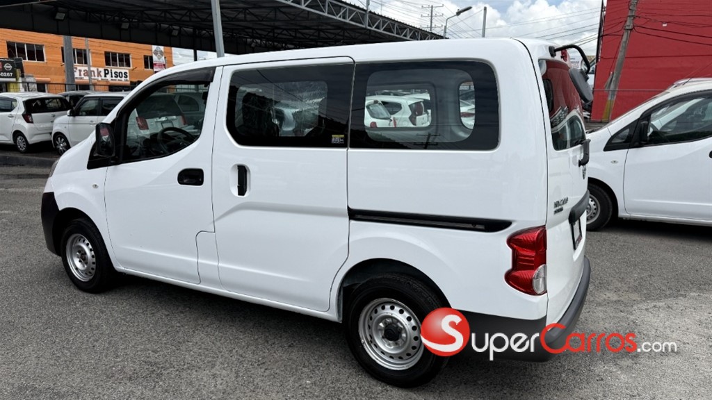2021 Nissan NV 200 — foto 4 / 12