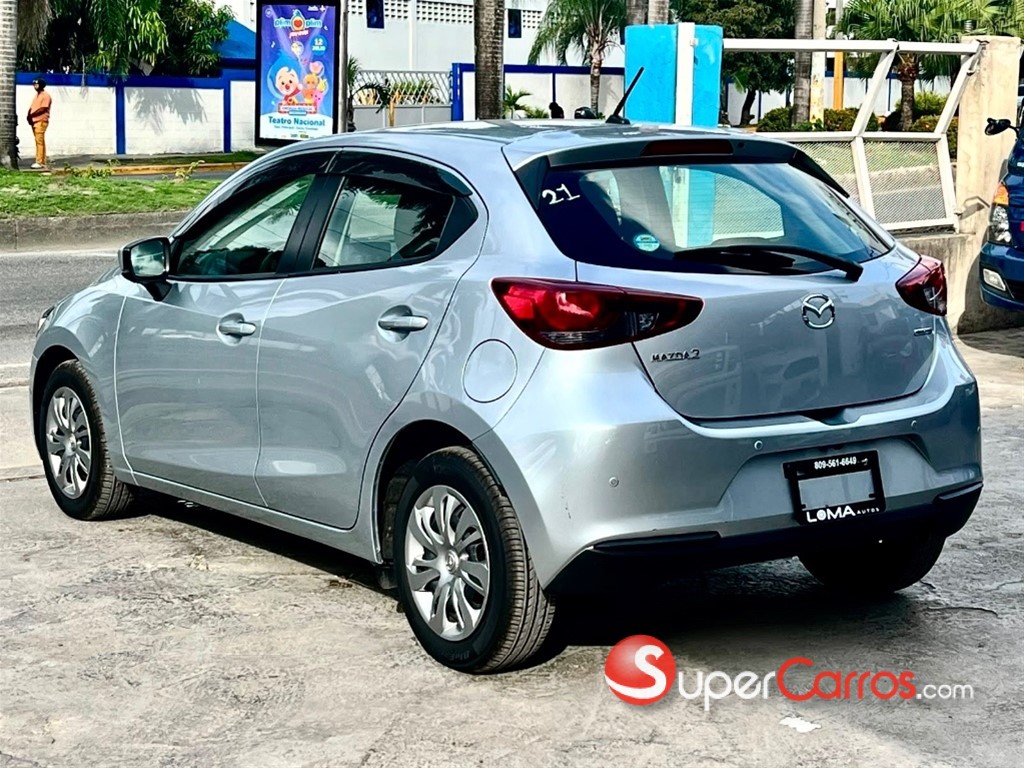 2021 Mazda 2 — foto 4 / 7
