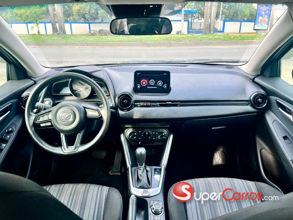 2021 Mazda 2 — foto 7 / 7