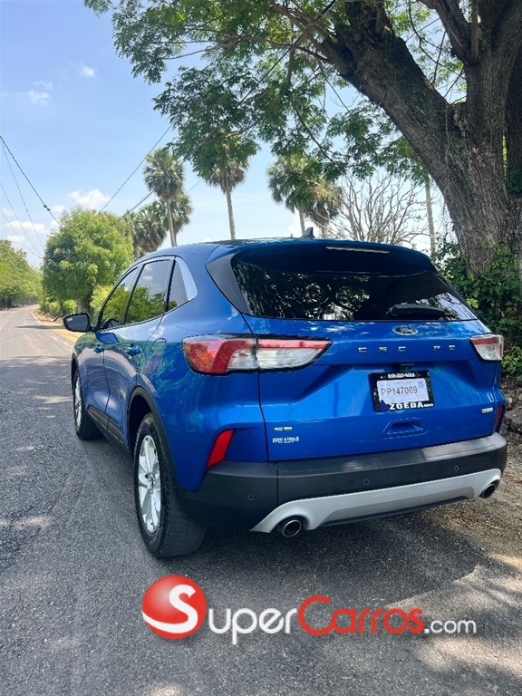 2020 Ford Escape — foto 4 / 10
