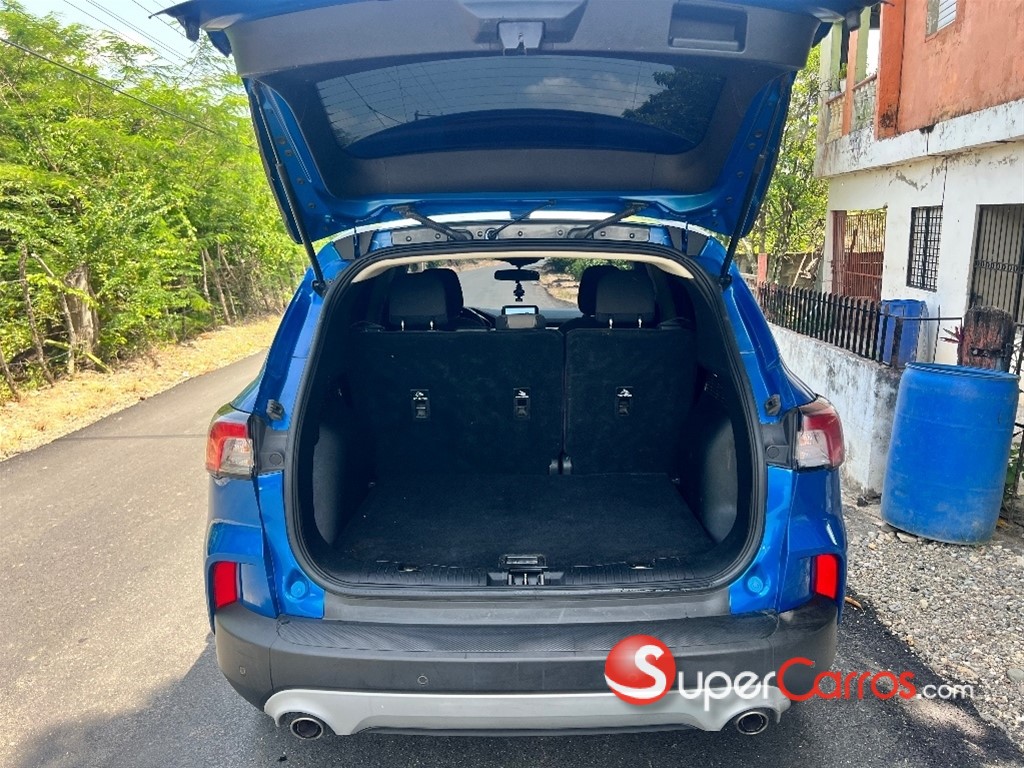2020 Ford Escape — foto 10 / 10