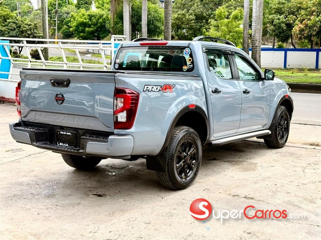 2022 Nissan Navara PRO X4 — foto 3 / 7