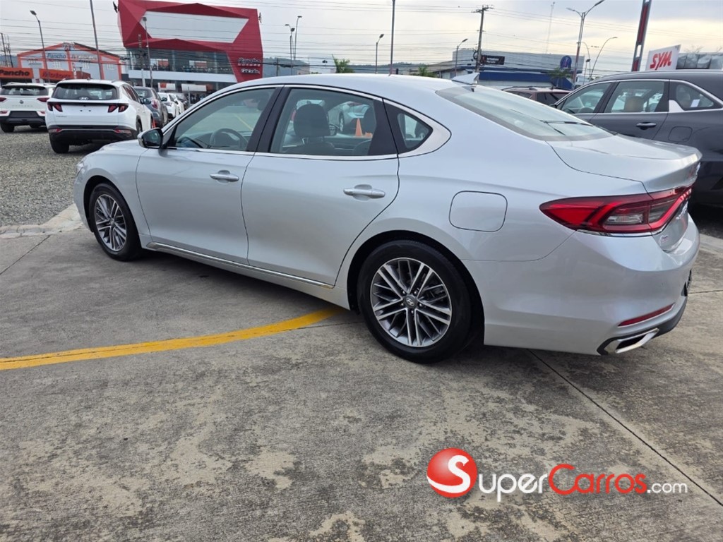 2019 Hyundai Grandeur — foto 6 / 8
