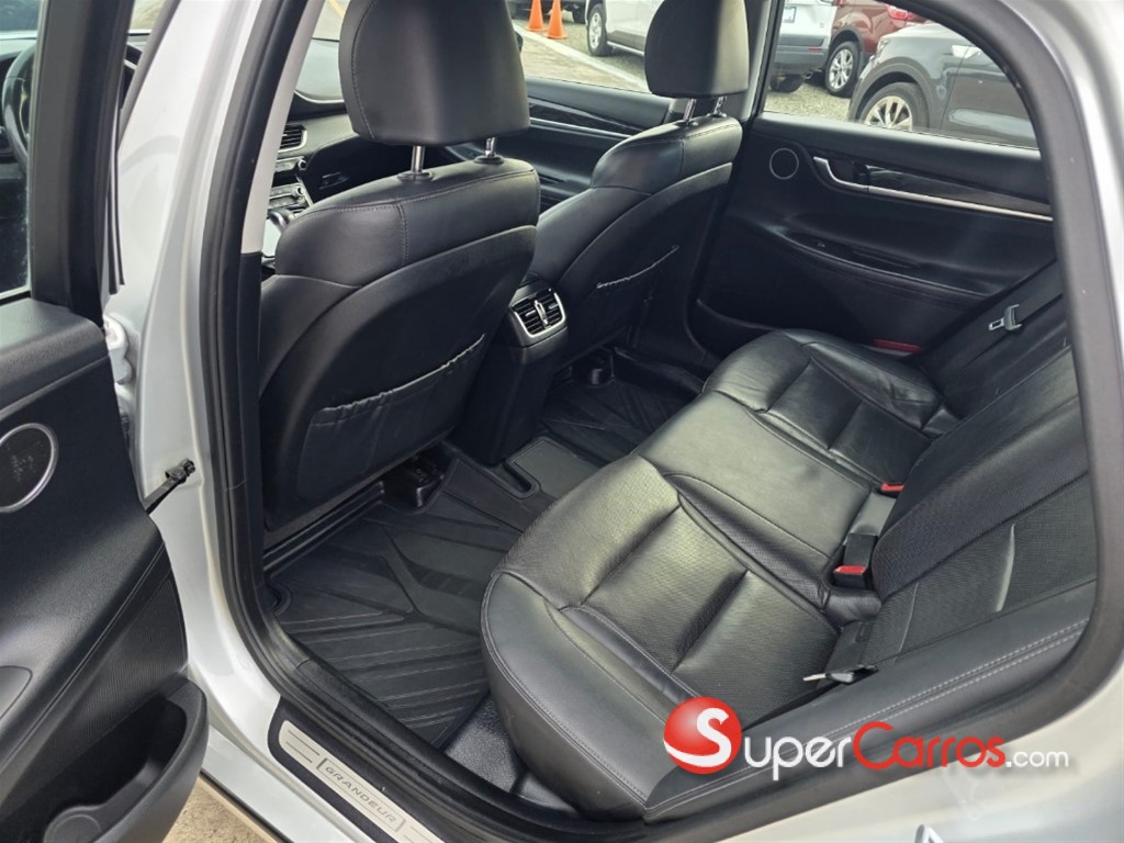 2019 Hyundai Grandeur — foto 7 / 8