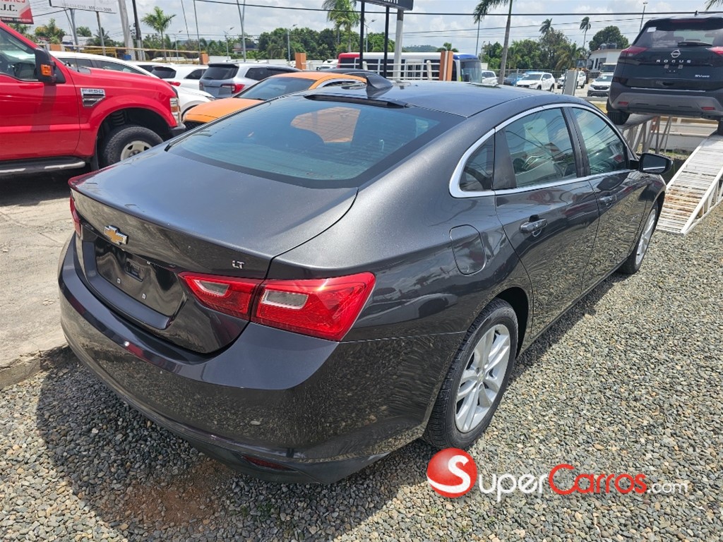 2017 Chevrolet Cruze LT — foto 4 / 10