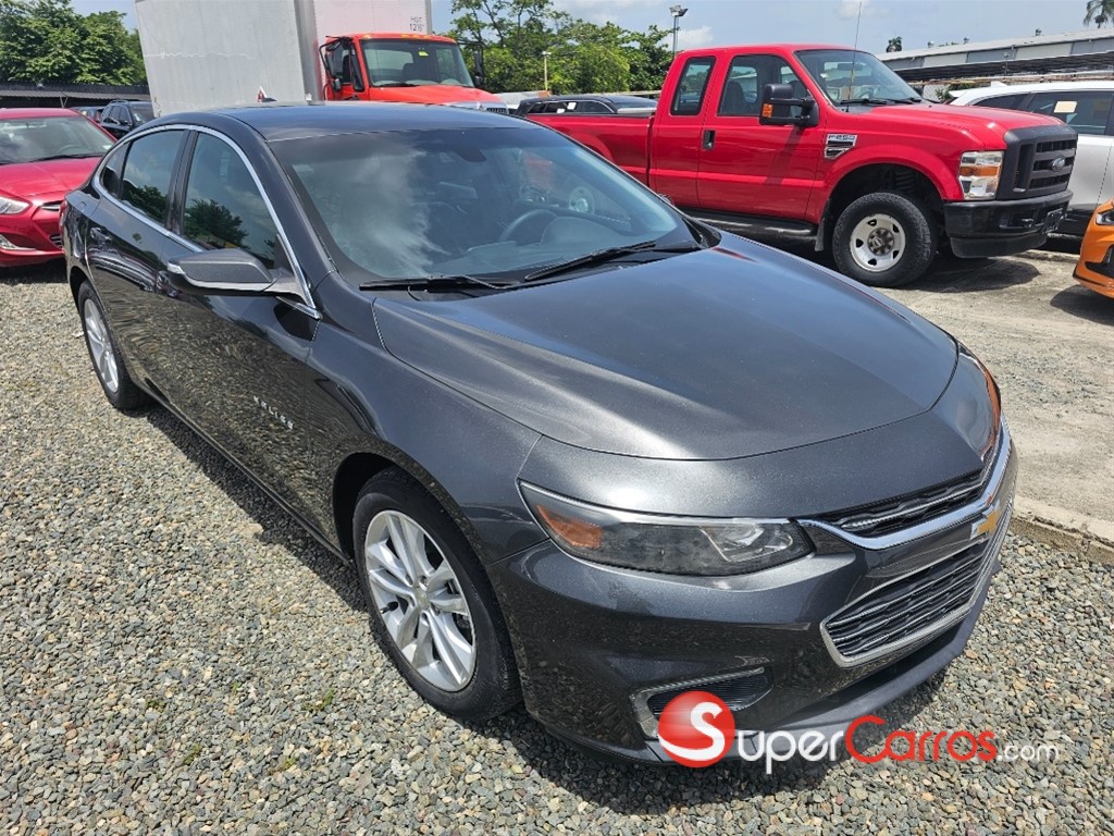 2017 Chevrolet Cruze LT — foto 6 / 10