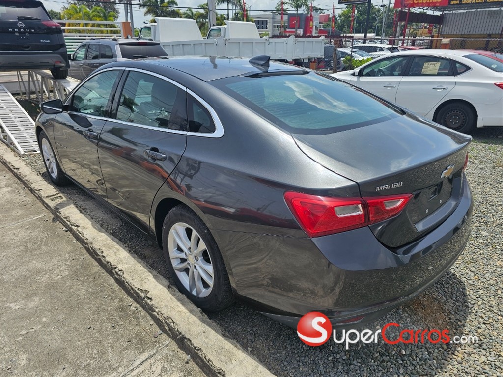 2017 Chevrolet Cruze LT — foto 7 / 10