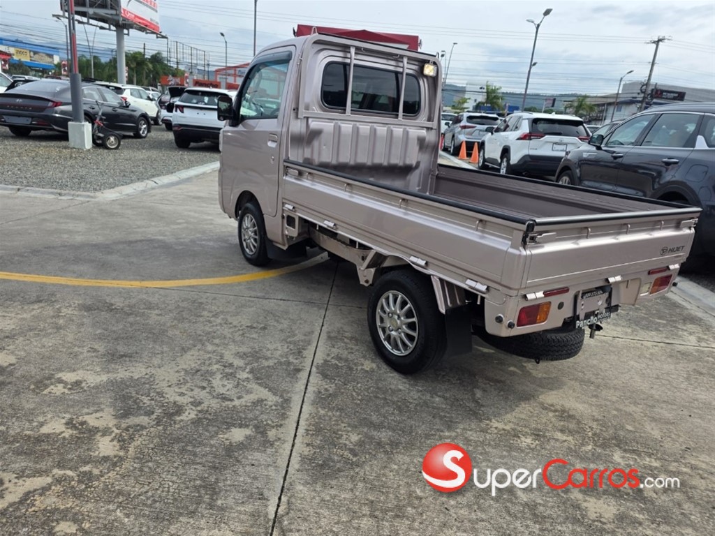 2020 Daihatsu Hijet — foto 6 / 8