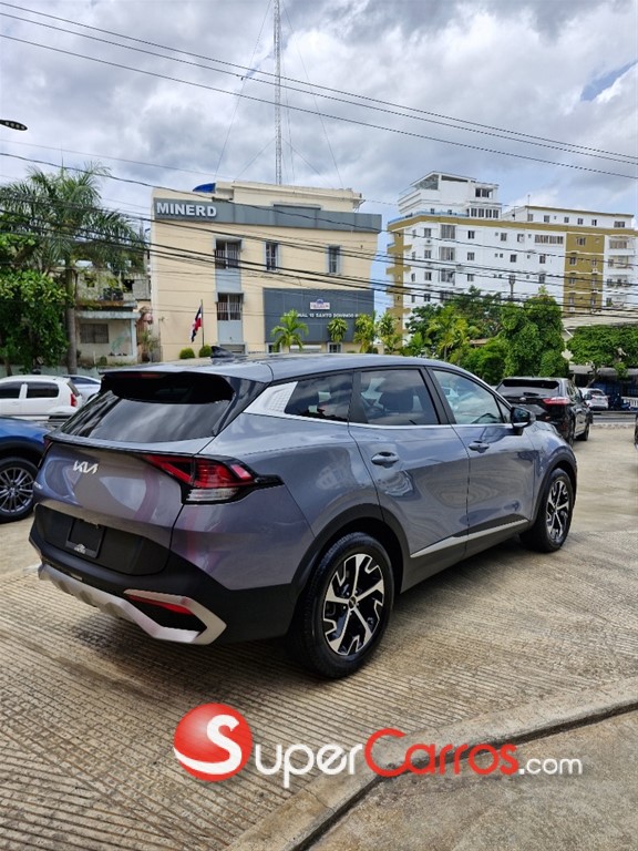 2023 Kia Sportage EX — foto 9 / 12