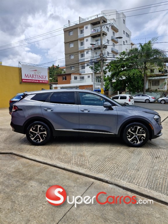 2023 Kia Sportage EX — foto 10 / 12