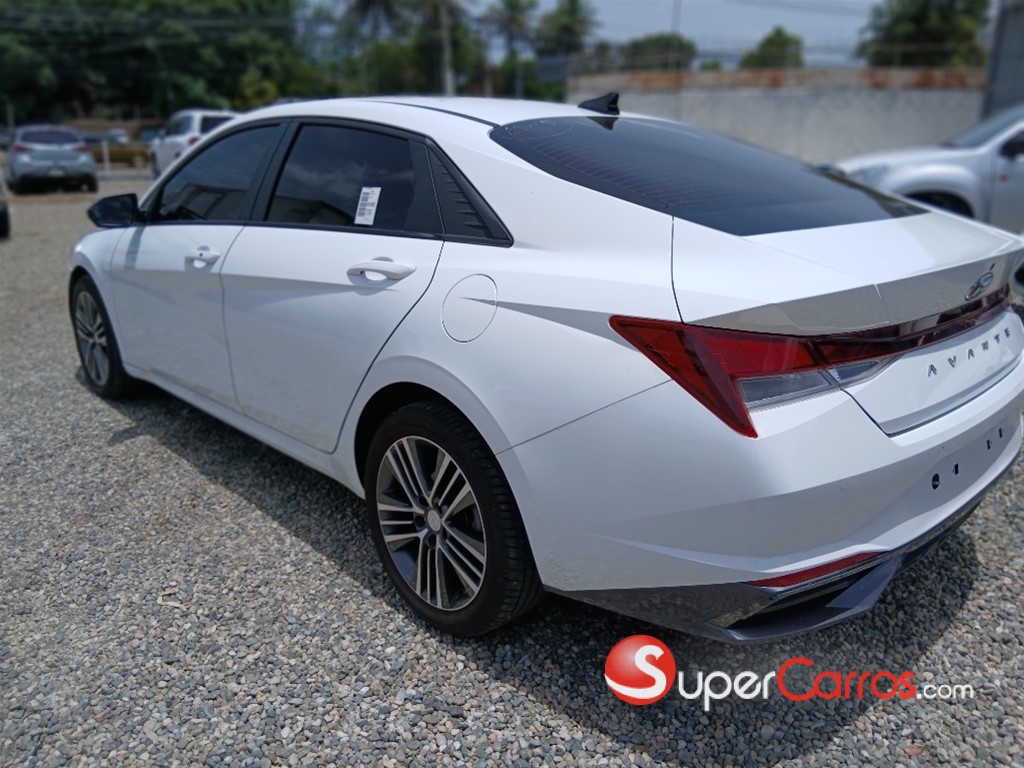 2021 Hyundai Avante — foto 5 / 9