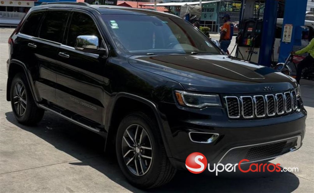 2017 Jeep Grand Cherokee Limited — foto 2 / 9