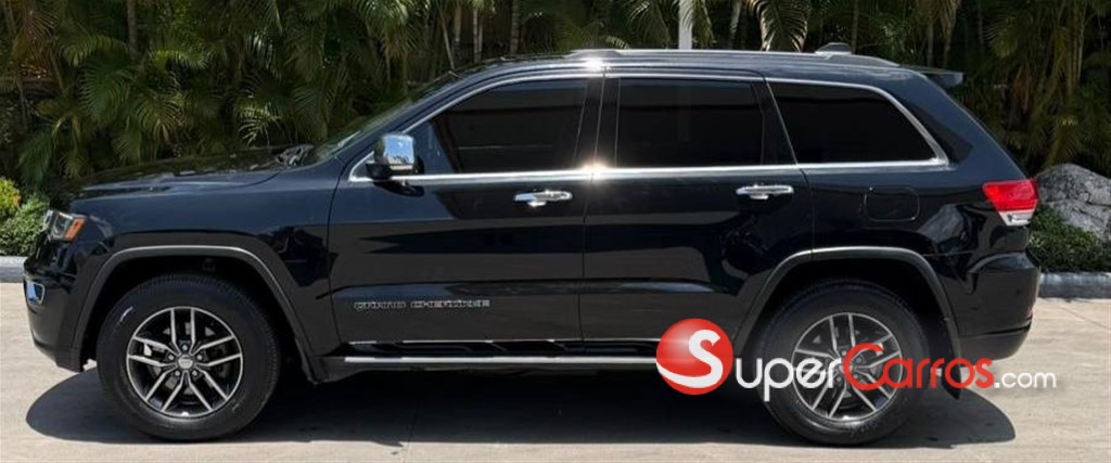 2017 Jeep Grand Cherokee Limited — foto 7 / 9