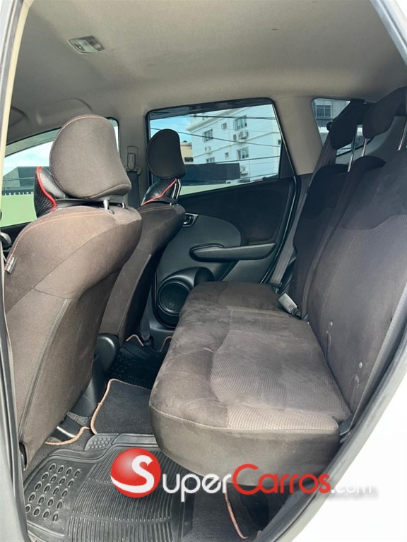 2013 Honda Fit EX — foto 6 / 11
