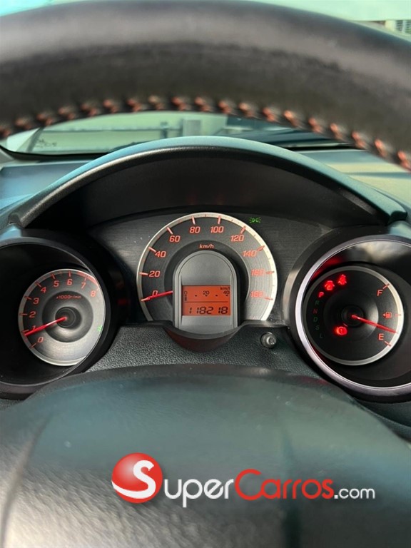 2013 Honda Fit EX — foto 9 / 11