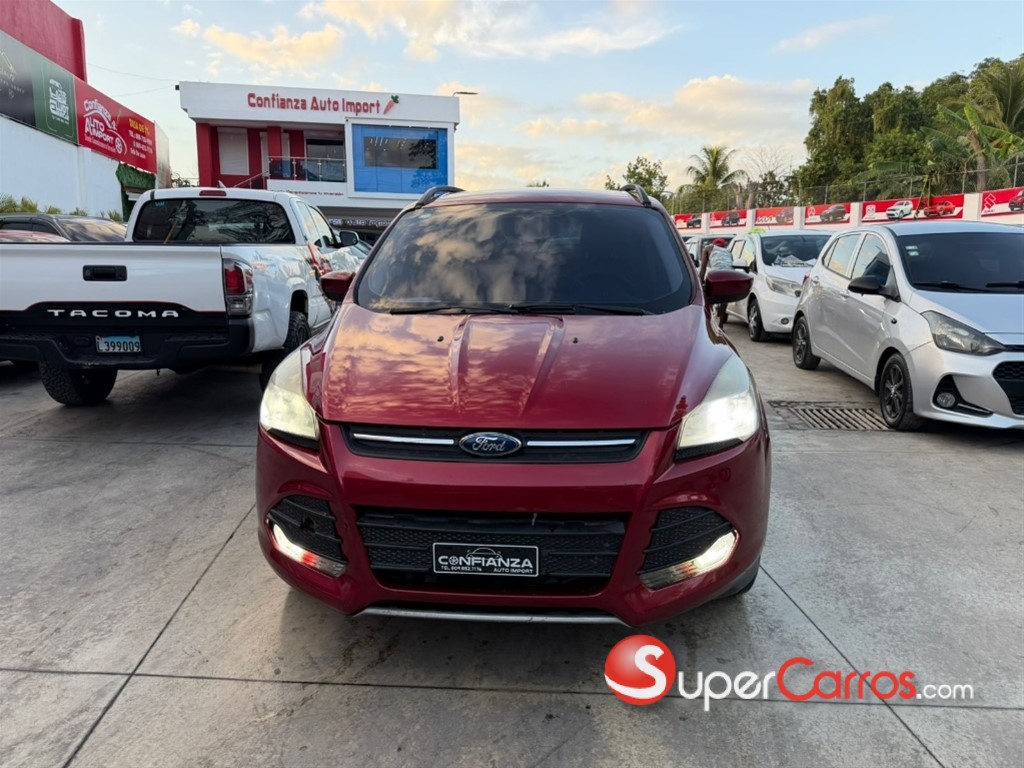 2014 Ford Escape SEL — foto 2 / 8