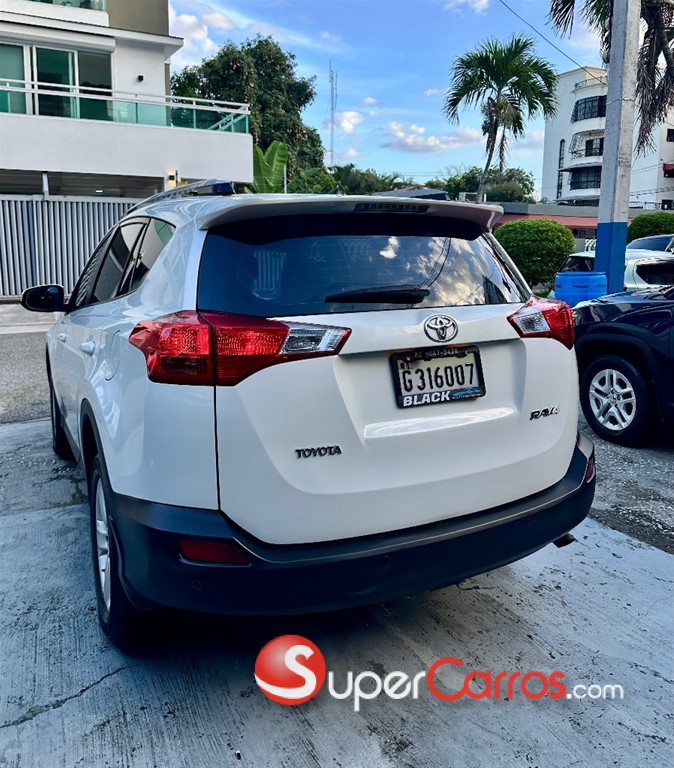 2014 Toyota RAV4 LE — foto 4 / 11