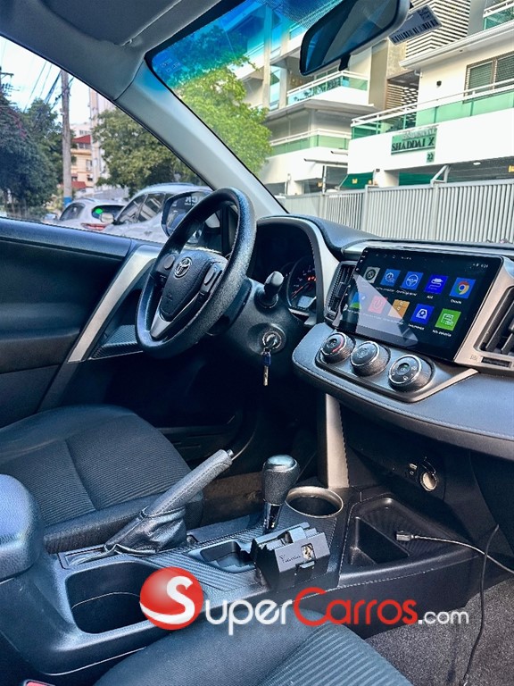 2014 Toyota RAV4 LE — foto 10 / 11