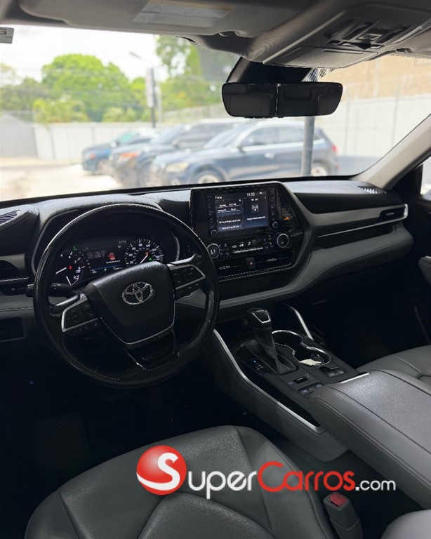 2020 Toyota Highlander — foto 12 / 12
