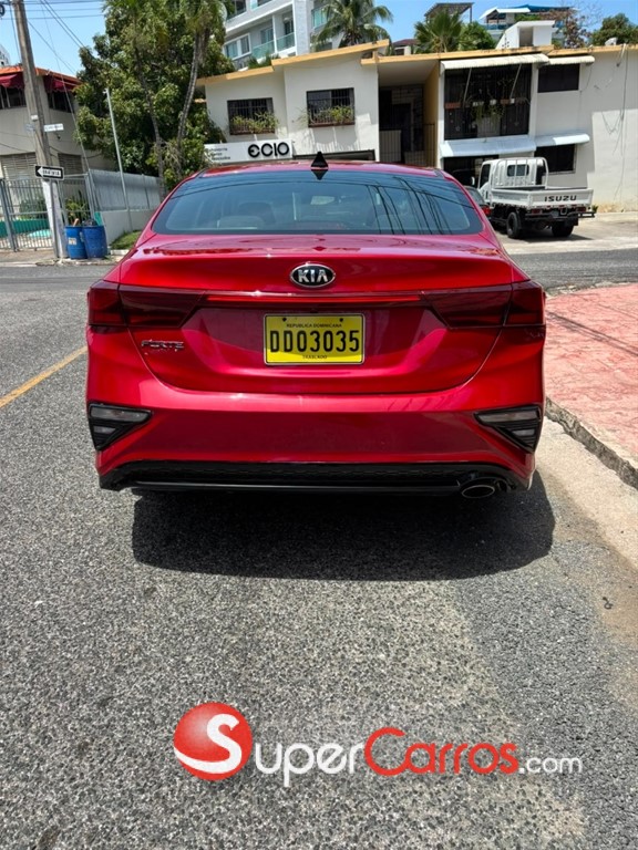 2020 Kia Forte LXS — foto 6 / 9
