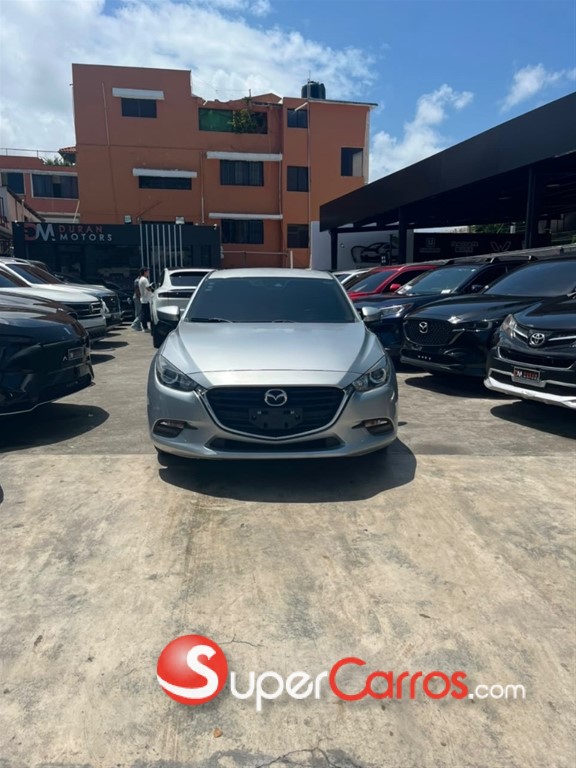 2018 Mazda Axela — foto 2 / 9
