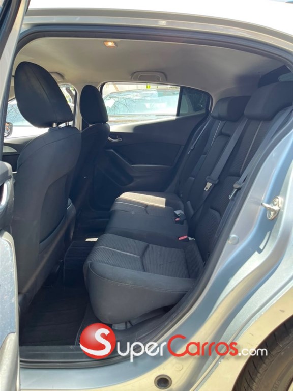 2018 Mazda Axela — foto 4 / 9