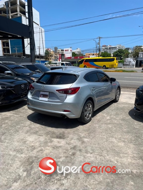 2018 Mazda Axela — foto 9 / 9