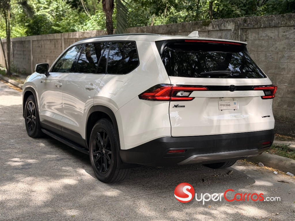 2024 Toyota Grand Highlander Limited — foto 5 / 11