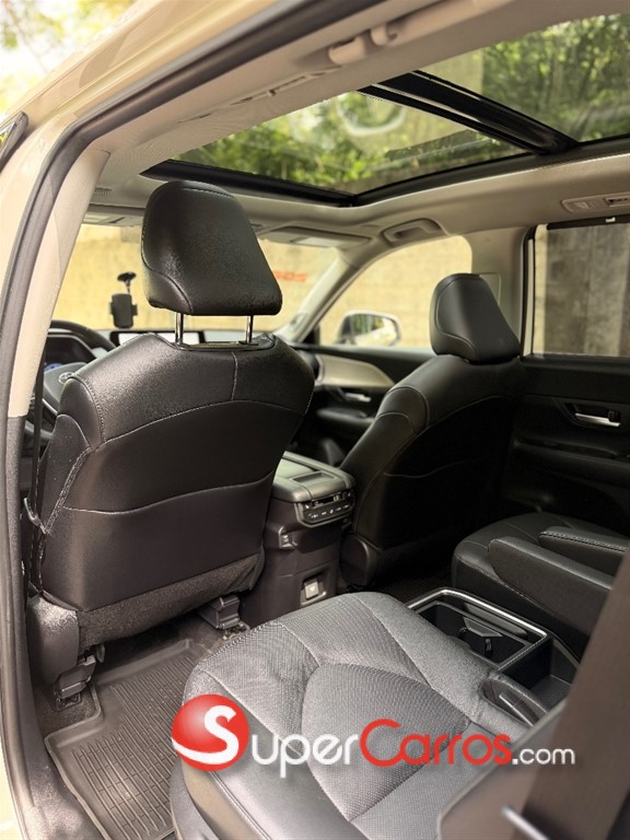 2024 Toyota Grand Highlander Limited — foto 9 / 11