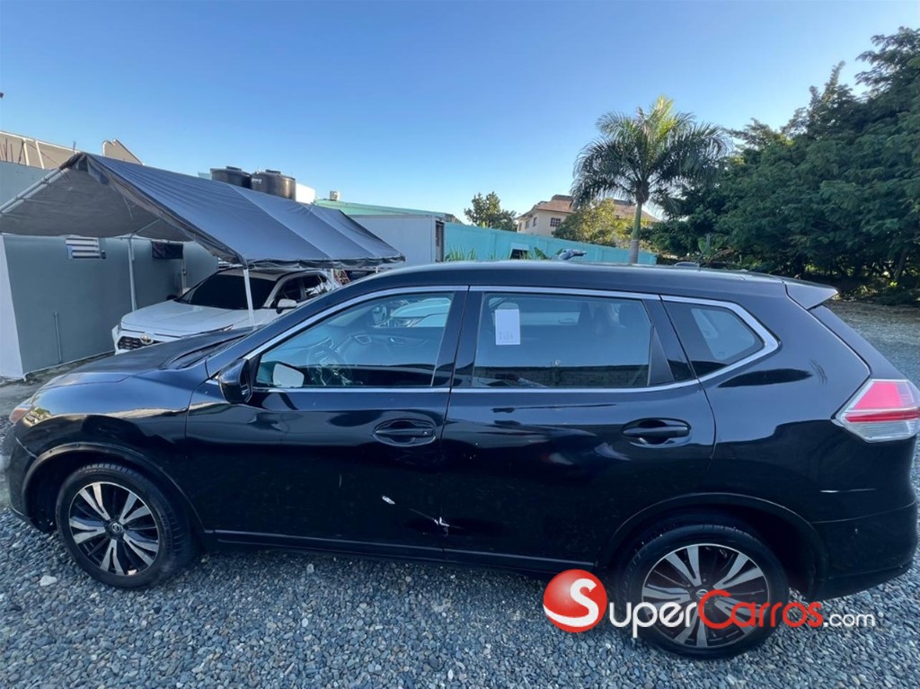 2016 Nissan Rogue Sport — foto 4 / 11