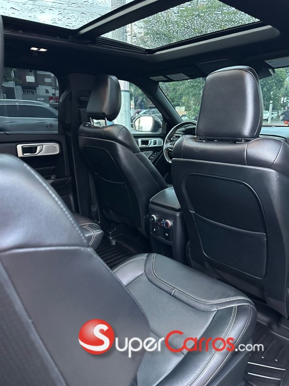 2020 Ford Explorer ST — foto 5 / 8