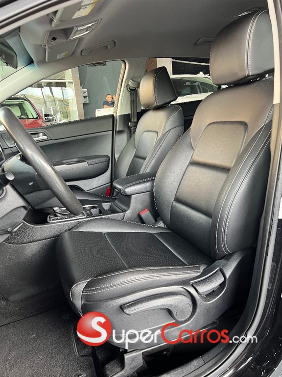 2021 Kia Sportage — foto 5 / 10