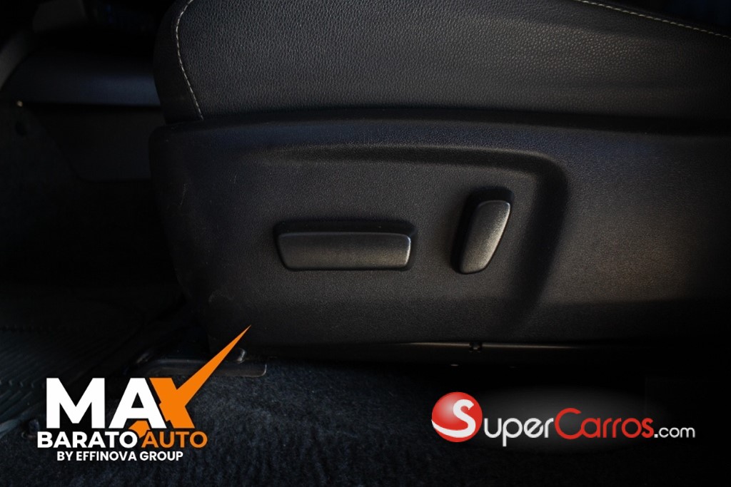 2022 Toyota Hilux Limited TSS — foto 10 / 12