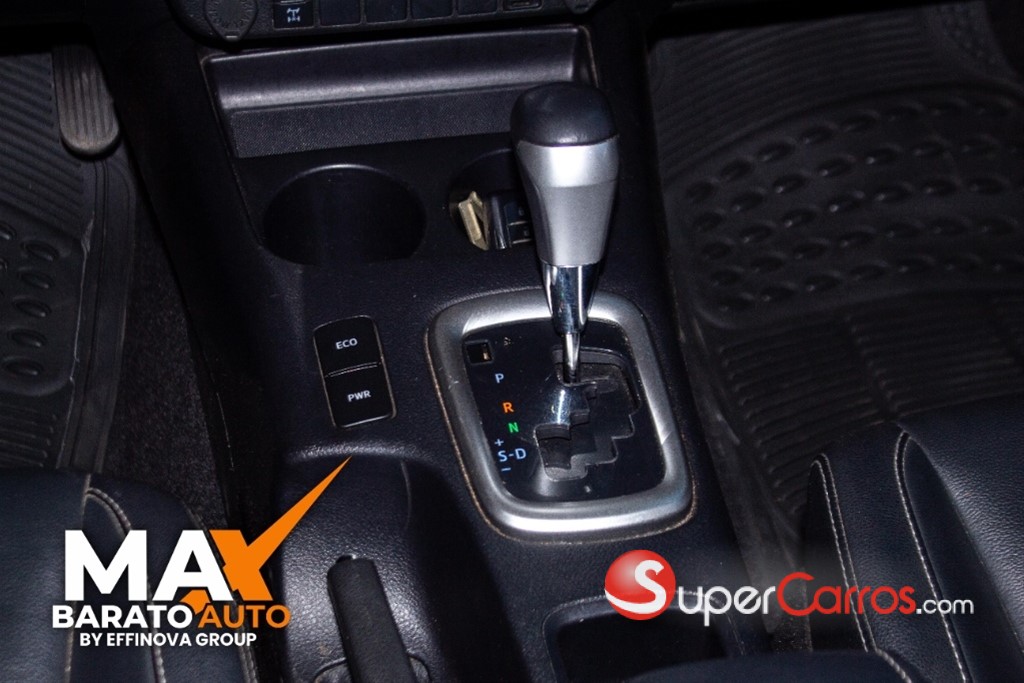 2022 Toyota Hilux Limited TSS — foto 12 / 12